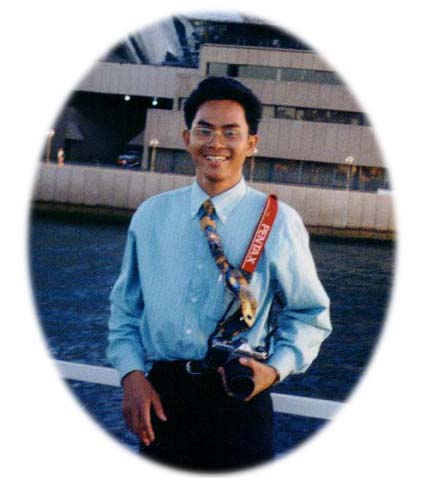 yo4.JPG (29968 bytes)